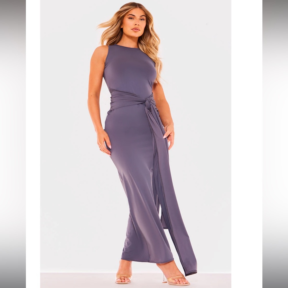 Elegant Gray Sleeveless Dress